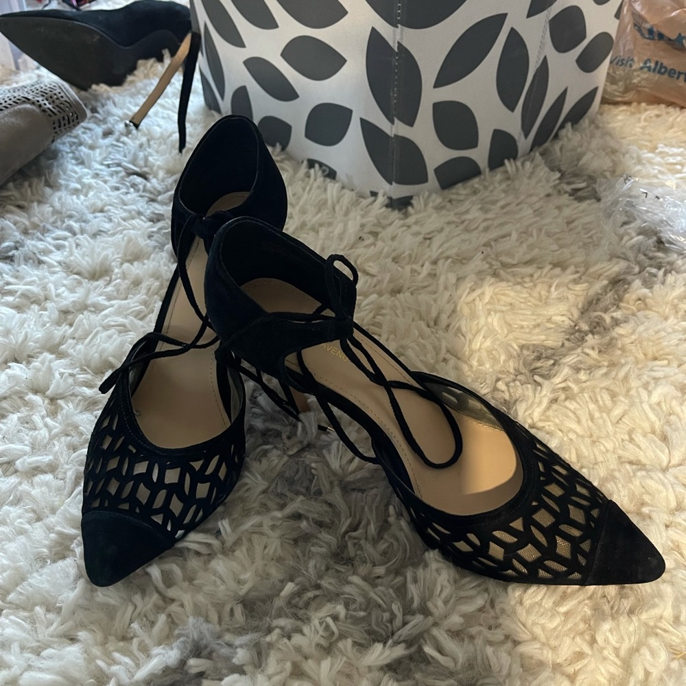 Saks Fith Avenue heels